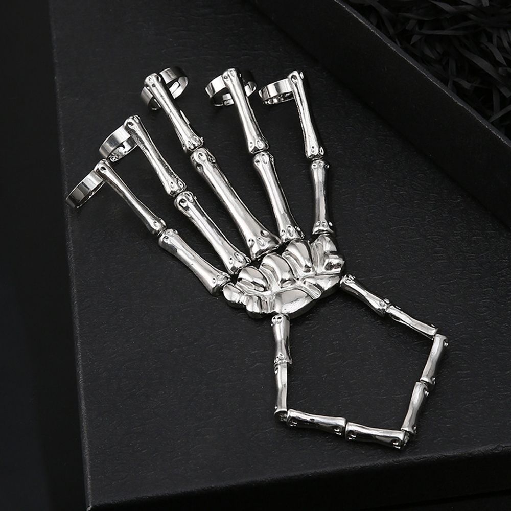 Металлический браслет для вече – обзор и цена Gothic Skull Ring
