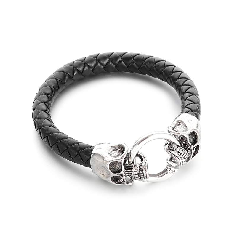 Мужской кожаный браслет с двой – обзор и цена Gothic Skull Ring
