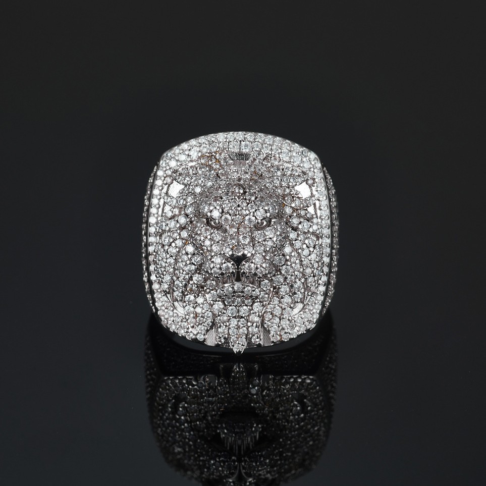 Кольцо с муассанитом цвета D,  – обзор и цена Moissanite Ring
