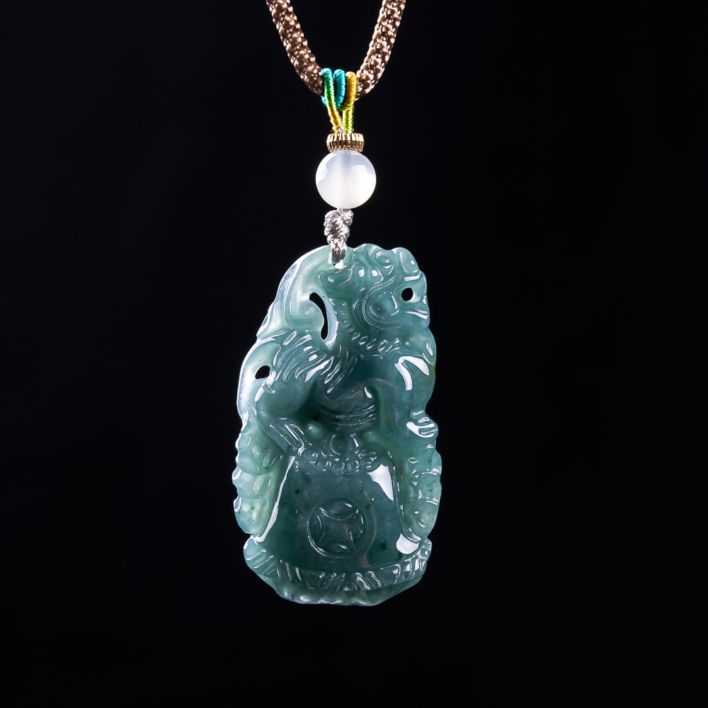 Бирманский нефритовый кулон Пи – обзор и цена Necklace Pendant