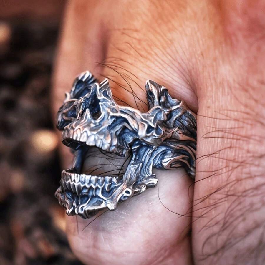 Винтажное готическое кольцо с  – обзор и цена Gothic Skull Ring