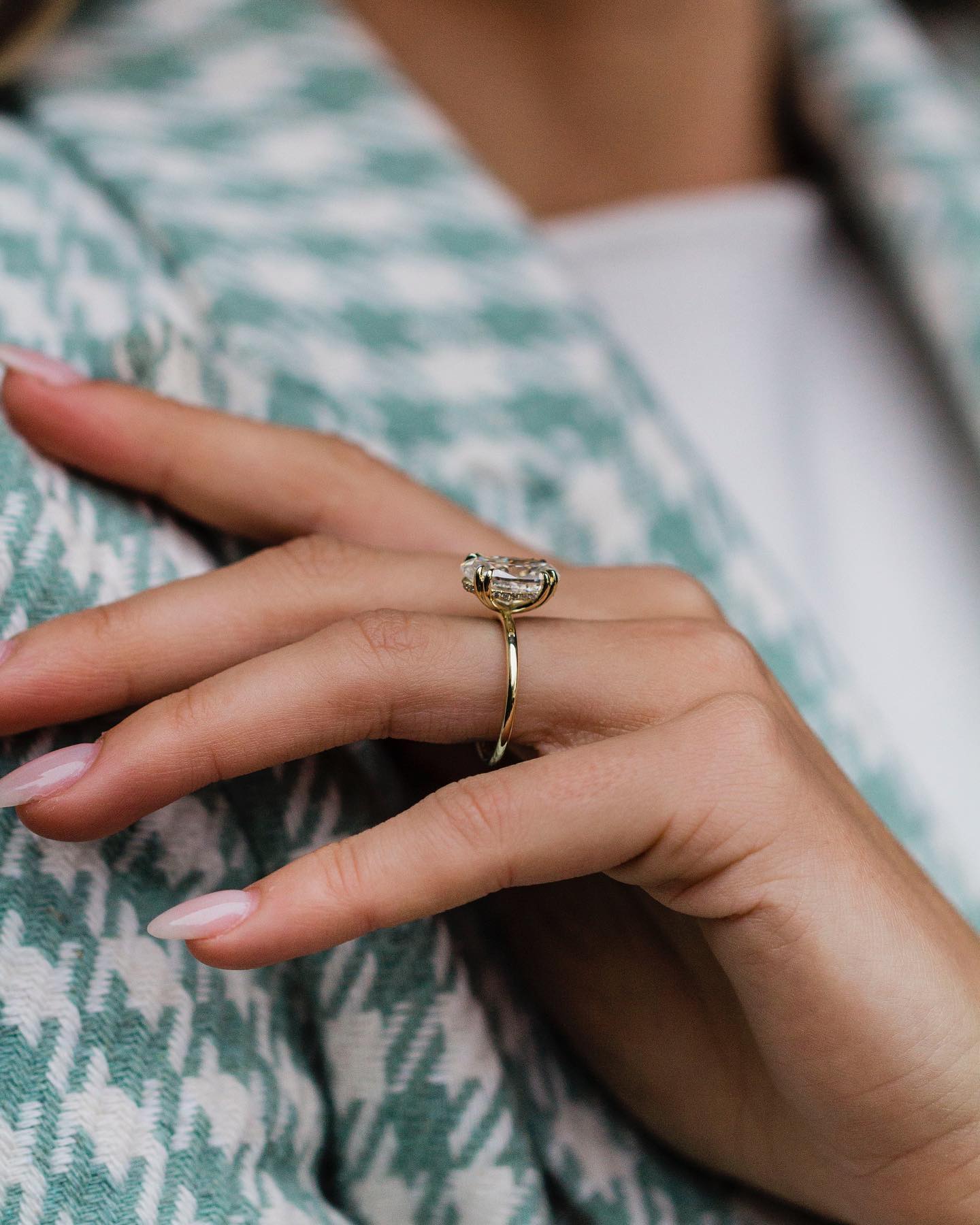Кольцо с искусственным муассан – обзор и цена Moissanite Ring