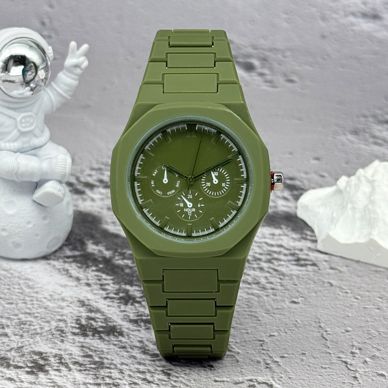 Модные кварцевые часы известно – обзор и цена Jewelry Inspired Watches